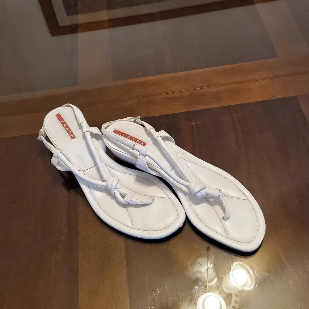 Prada Sandle thong white leather